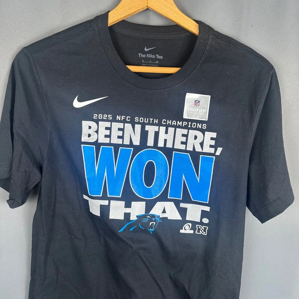 Nike Carolina Panthers 2025 NFC South Champions Shirt Mens Small Black NFL Tee